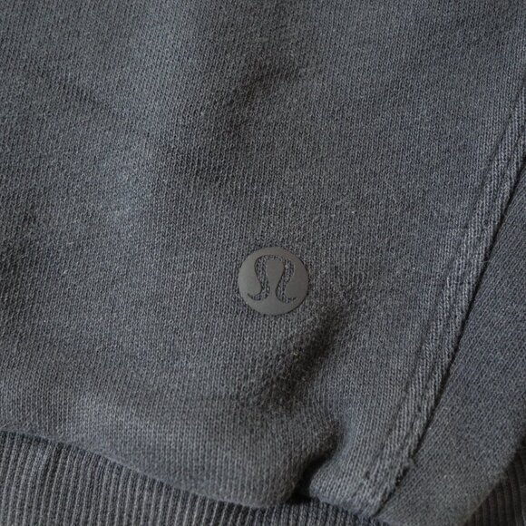 Lululemon Men's Steady State Pullover hoodie Large Navy EUC - Picture 3 of 4